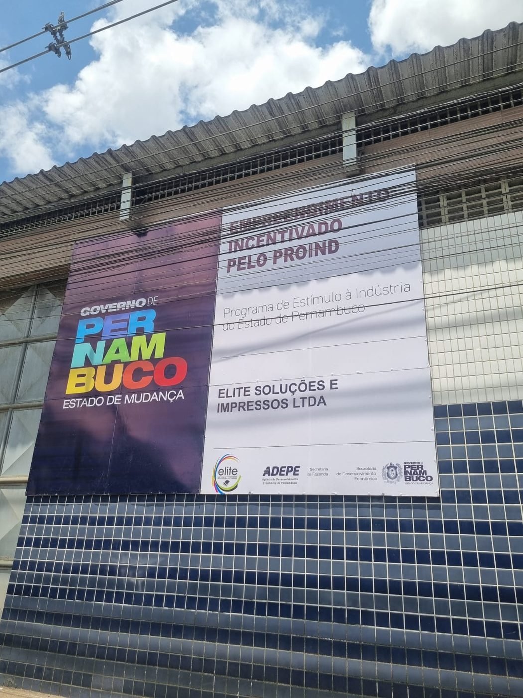Placa PRODEPE de empreendimento incentivado fabricada pela Belplac
